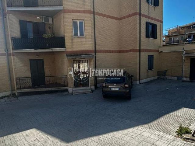Appartamento in vendita di 100 m² in Via della Pisana