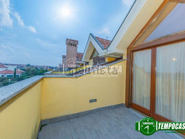 Appartamento in vendita di 100 m² in Via della Tavolera