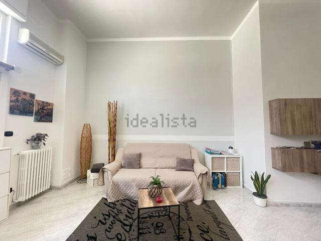 Appartamento in vendita di 100 m² in Via della Vela, 66