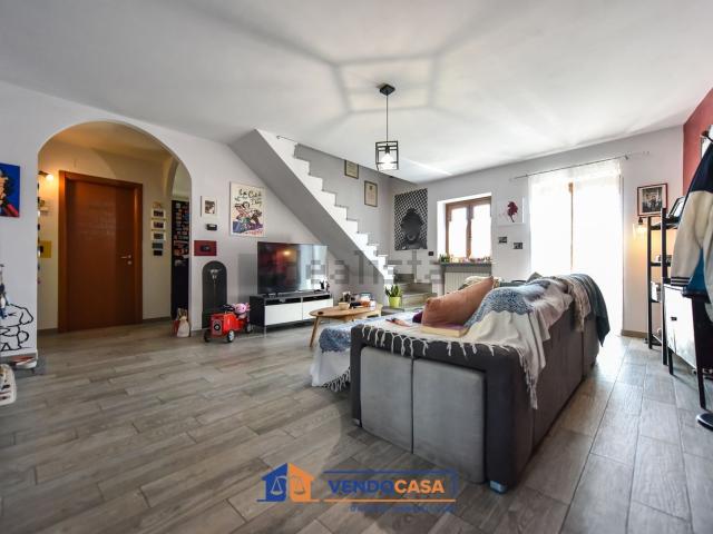 Appartamento in vendita di 100 m² in Via della Vittoria, 18