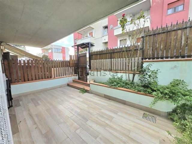Appartamento in vendita di 100 m² in Via delle Colonie