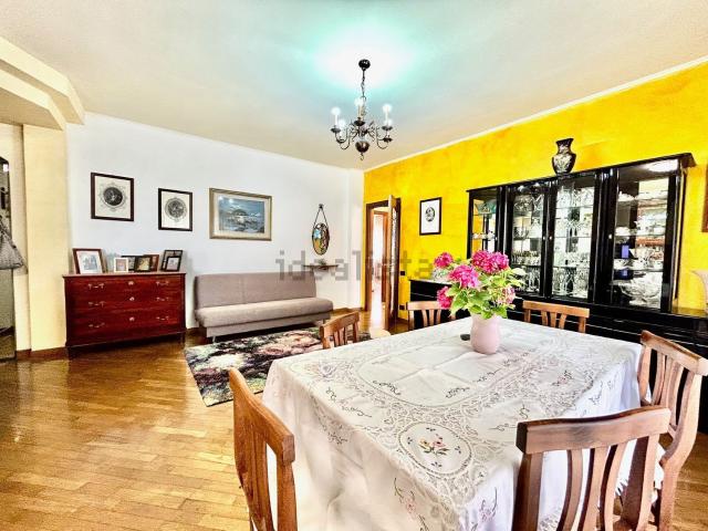 Appartamento in vendita di 100 m² in Via delle Fossandere