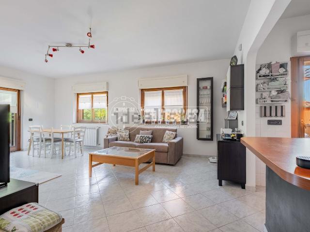 Appartamento in vendita di 100 m² in Via delle Ferriere