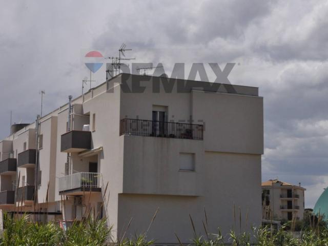Appartamento in vendita di 100 m² in Via delle Magnolie, 42