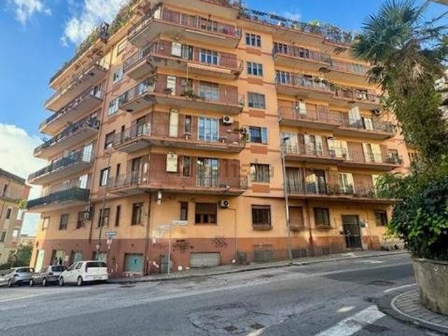 Appartamento in vendita di 100 m² in Via Demetrio Moscato, 1