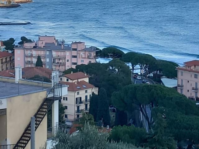 Appartamento in vendita di 100 m² in Via Divina Provvidenza