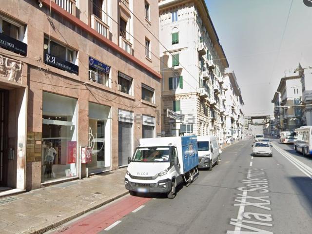 Appartamento in vendita di 100 m² in Via di Brera