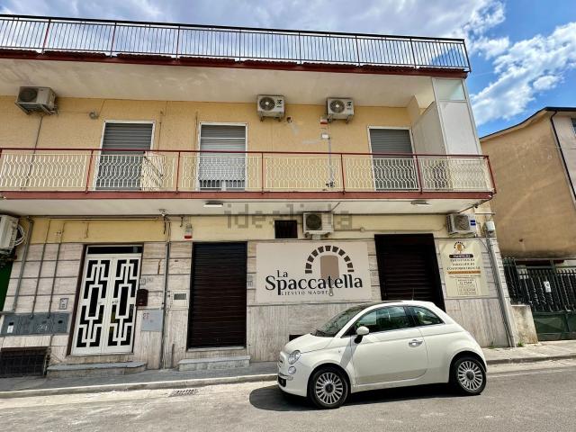 Appartamento in vendita di 100 m² in Via di Vittorio, 52