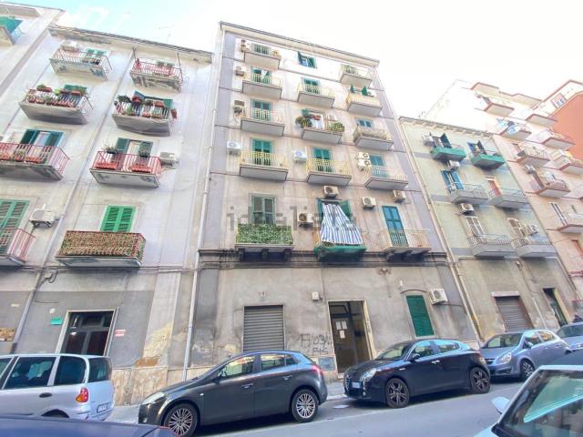 Appartamento in vendita di 100 m² in Via Diego Peluso