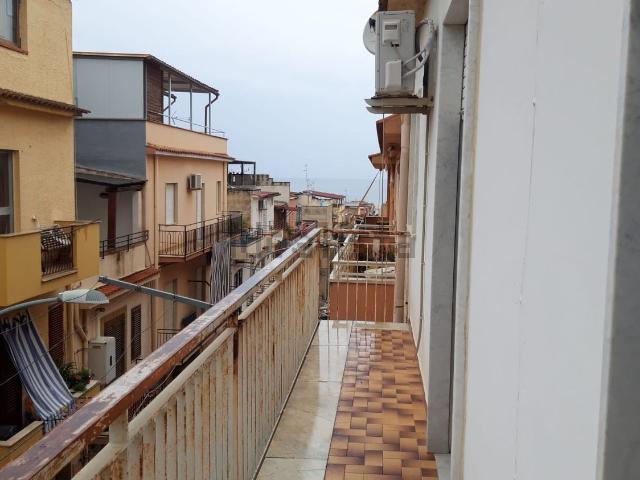 Appartamento in vendita di 100 m² in Via Duca D&apos Aosta