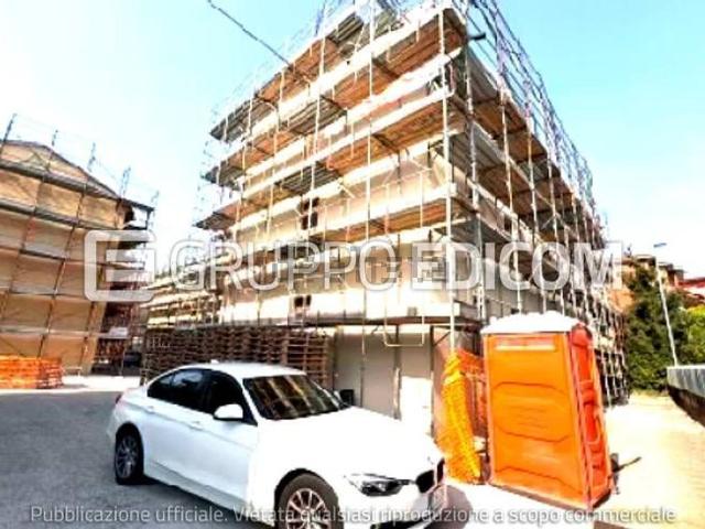 Appartamento in vendita di 100 m² in Via Durlindana