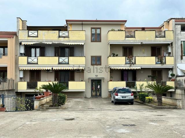 Appartamento in vendita di 100 m² in Via Emanuele Campolongo, 216