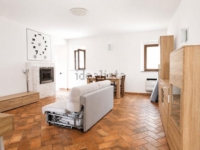 Appartamento in vendita di 100 m² in Via Emilio Gallavresi, 1