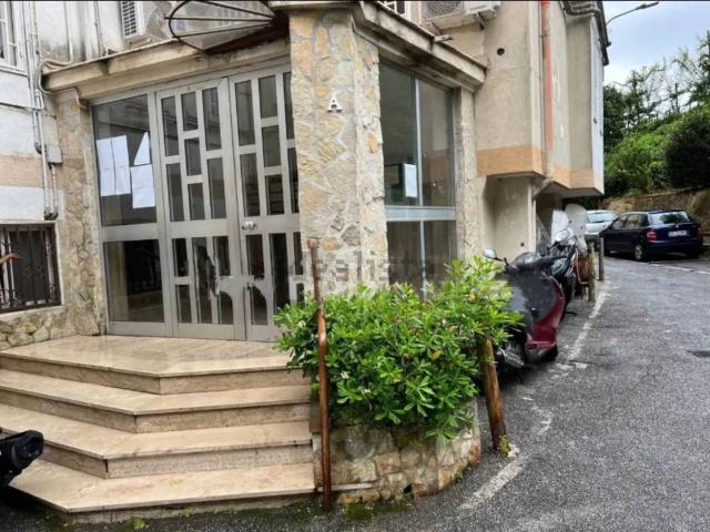 Appartamento in vendita di 100 m² in Via Emilio Scaglione