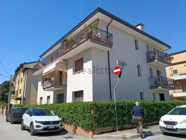 Appartamento in vendita di 100 m² in Via Emilio Tipaldo