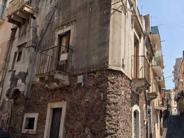 Appartamento in vendita di 100 m² in Via Enrico Campisano, 75