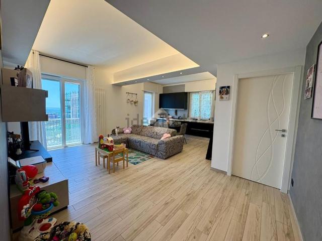 Appartamento in vendita di 100 m² in Via Elsa, 12