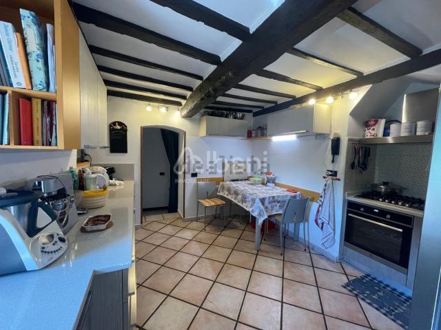 Appartamento in vendita di 100 m² in Via Eraldo Bernabó