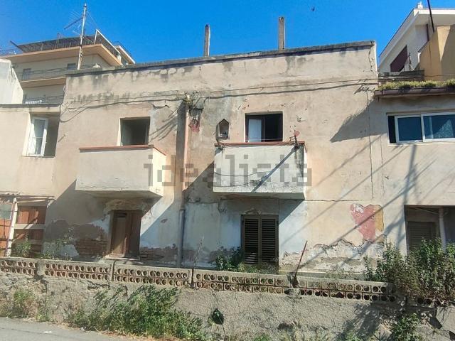 Appartamento in vendita di 100 m² in Via Eremo Botte