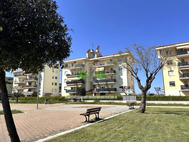 Appartamento in vendita di 100 m² in Via Ettore Petrolini, 11