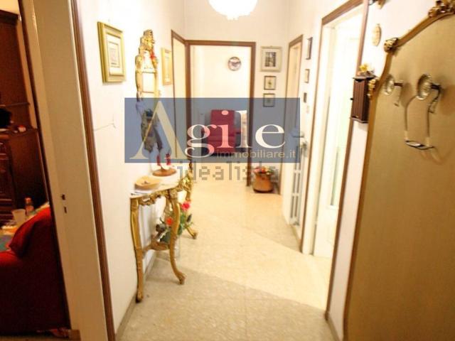 Appartamento in vendita di 100 m² in Via Foligno, 18