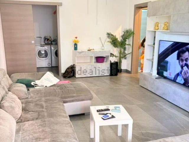 Appartamento in vendita di 100 m² in Via Federico de Roberto, 5