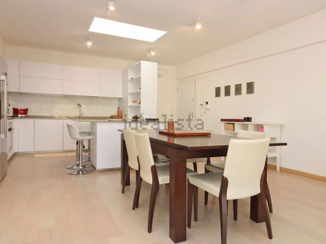 Appartamento in vendita di 100 m² in Via Filippo degli Ugoni, 22