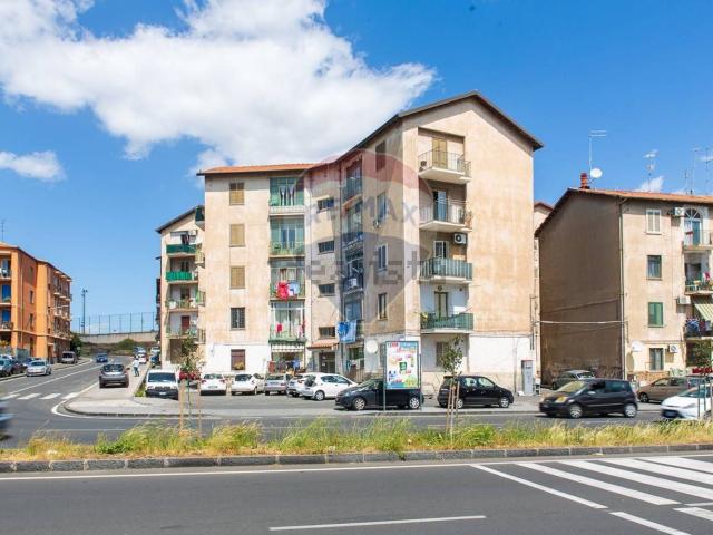 Appartamento in vendita di 100 m² in Via Filippo Eredia, 2