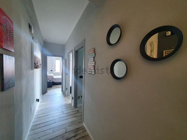Appartamento in vendita di 100 m² in Via Fiorentini