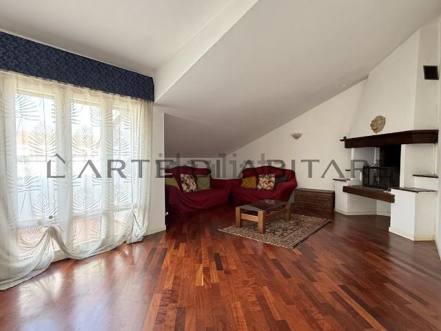 Appartamento in vendita di 100 m² in Via Firenze, 22
