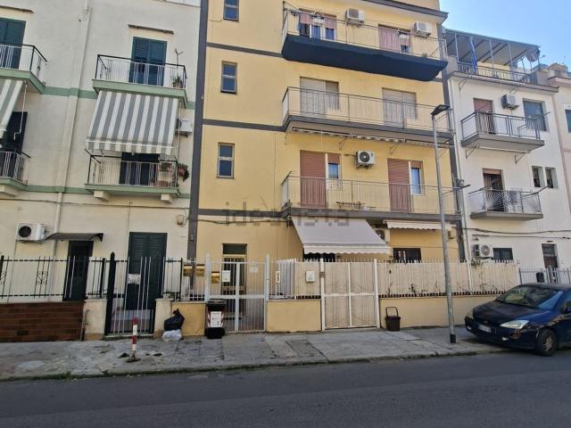 Appartamento in vendita di 100 m² in Via Florio, 21