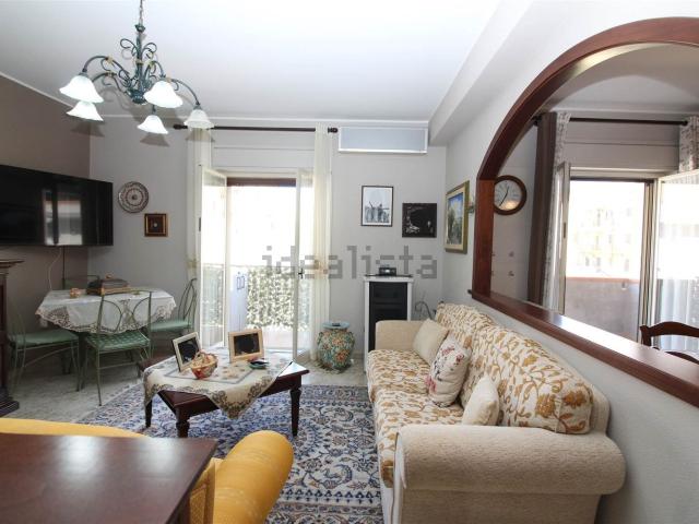 Appartamento in vendita di 100 m² in Via Francesco Marino