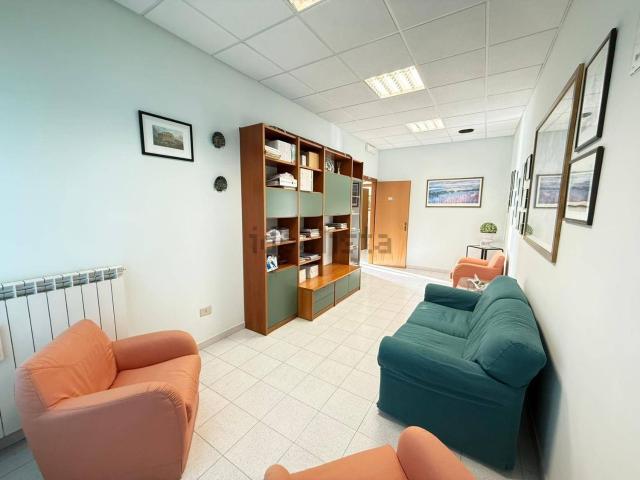 Appartamento in vendita di 100 m² in Via Francesco Ceci