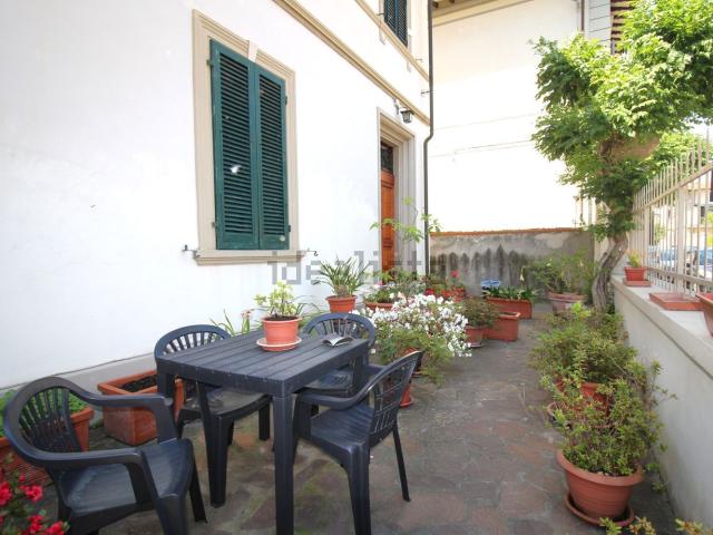 Appartamento in vendita di 100 m² in Via Francesco Rismondo, 16