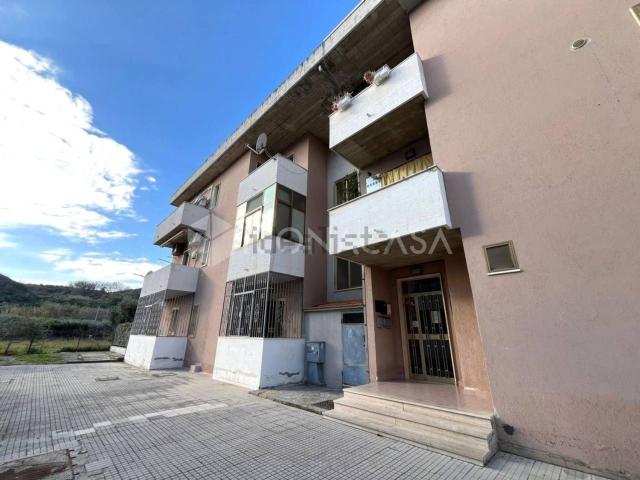 Appartamento in vendita di 100 m² in Via Fratelli Cervi