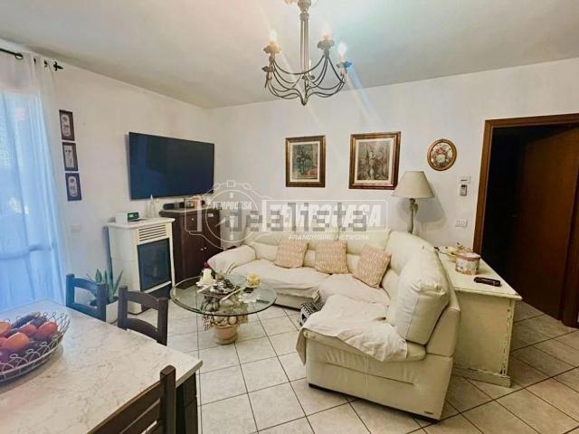 Appartamento in vendita di 100 m² in Via Fratelli Bandiera