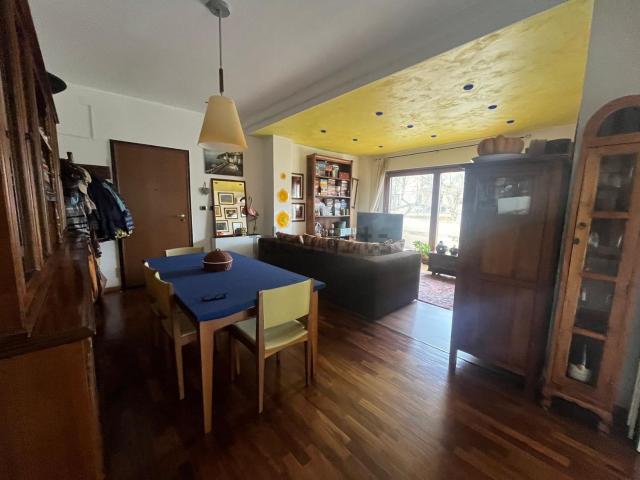 Appartamento in vendita di 100 m² in Via Fratelli Kennedy