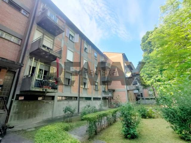 Appartamento in vendita di 100 m² in Via Fratelli Rosselli, 30