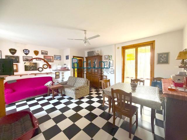 Appartamento in vendita di 100 m² in Via Fratelli Rosselli