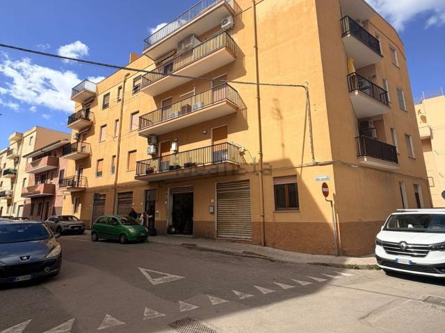 Appartamento in vendita di 100 m² in Via Fratelli Rosselli