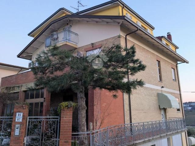 Appartamento in vendita di 100 m² in Via I° Maggio, 89