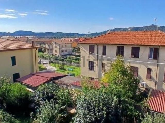 Appartamento in vendita di 100 m² in Via I. Marchiani