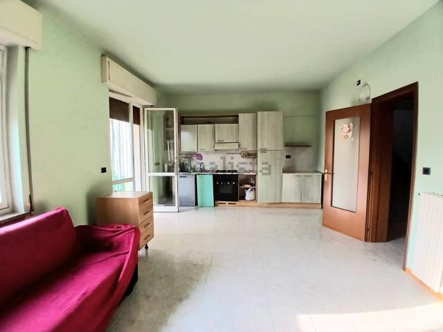 Appartamento in vendita di 100 m² in Via Indipendenza
