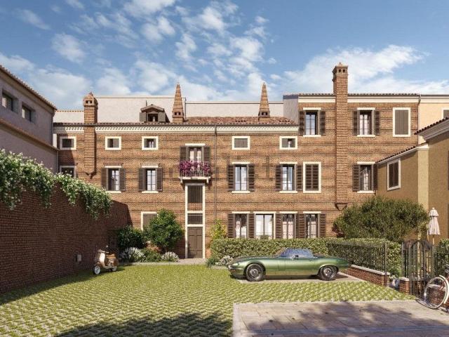 Appartamento in vendita di 100 m² in Via Indipendenza