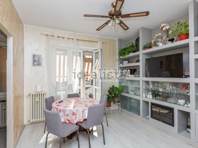 Appartamento in vendita di 100 m² in Via IV Marzo, 12