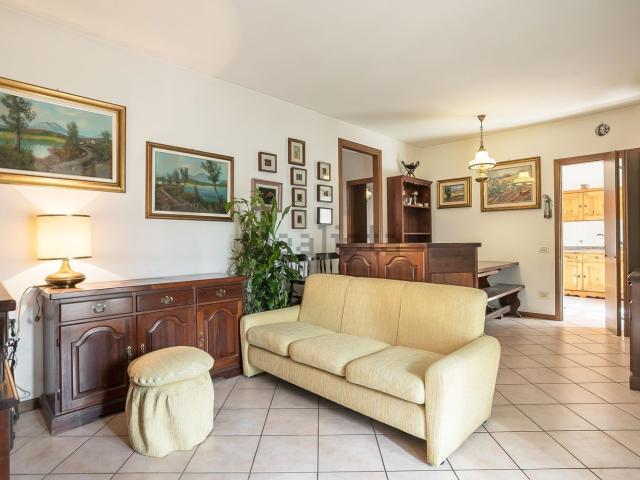 Appartamento in vendita di 100 m² in Via IV Novembre, 13