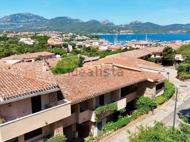 Appartamento in vendita di 100 m² in Via Orsa Maggiore