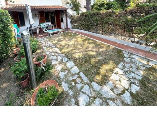 Appartamento in vendita di 100 m² in Via Osimo, 104