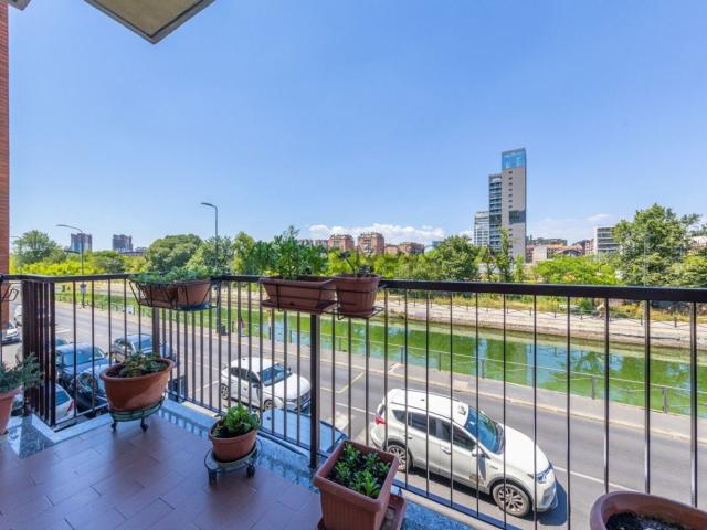 Appartamento in vendita di 100 m² in Via Lodovico Il Moro, 163