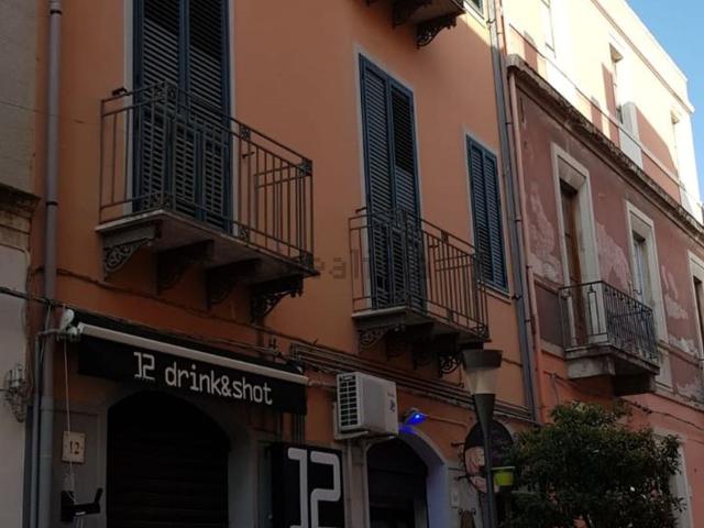 Appartamento in vendita di 100 m² in Via Longo, 5